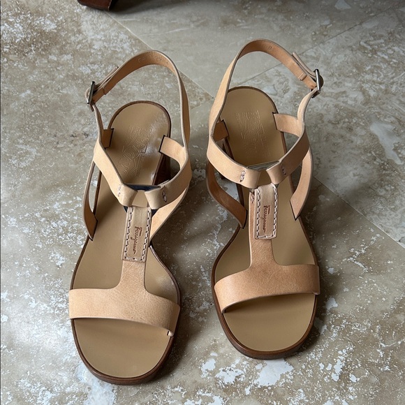 Salvatore Ferragamo Nude T-Strap Leather Slingback Sandals